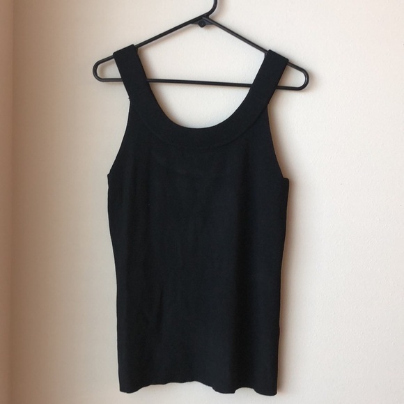 LIZ Claiborne sleeveless sweater - Picture 2 of 7
